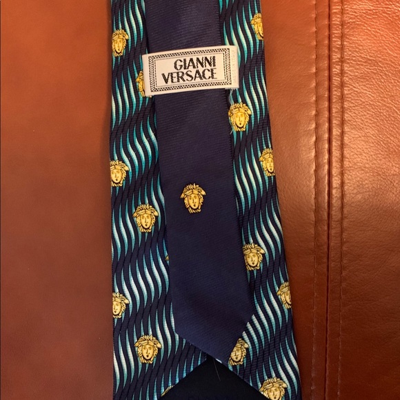 Gianni Versace Tie - Picture 1 of 2